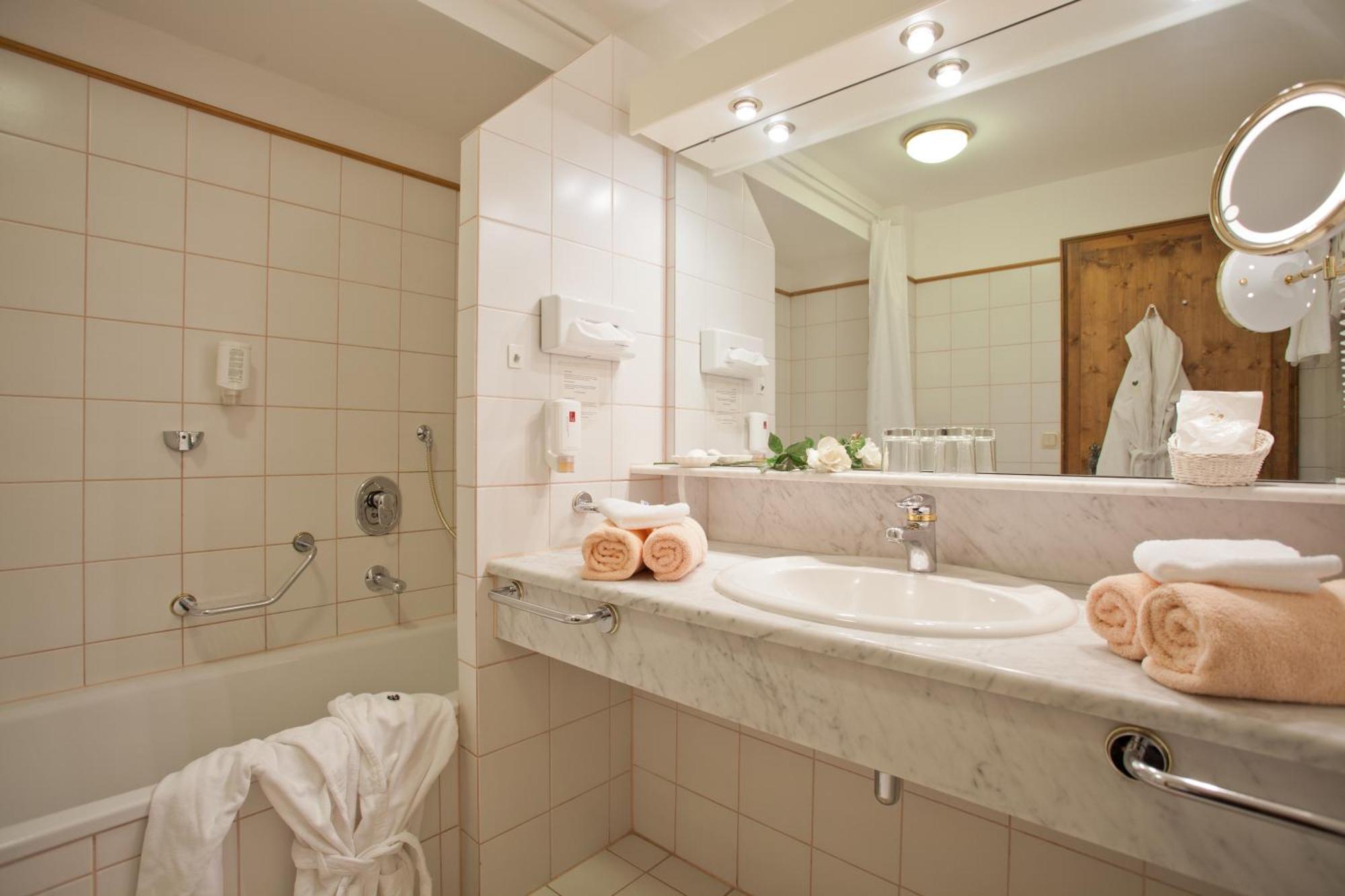 Hotel Schwarzer Adler Tannheim